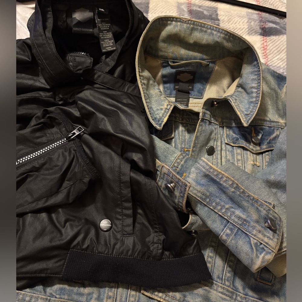 Harley-Davidson Lot of (2) Black and Blue Jean Jackets for Women 👠🖤🏍️